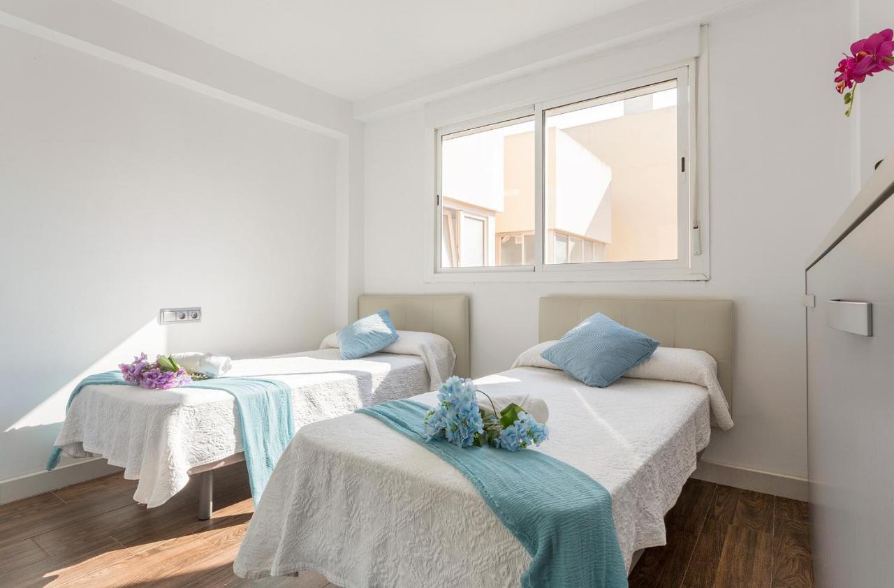 Apartmán Atico Avda Cadiz Playa Exteriér fotografie