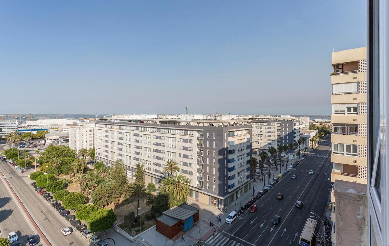 Apartmán Atico Avda Cadiz Playa Exteriér fotografie